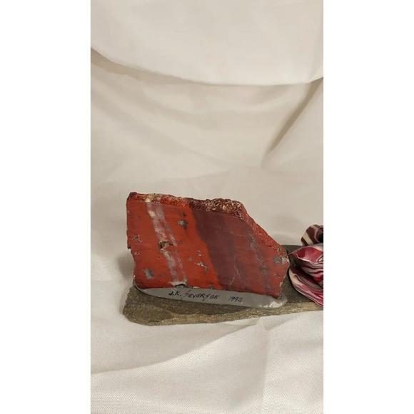 Southwestern Native Clay Figurine On Slate And Jasper Signed By J.K. SEVERSON - Picture 7 of 15